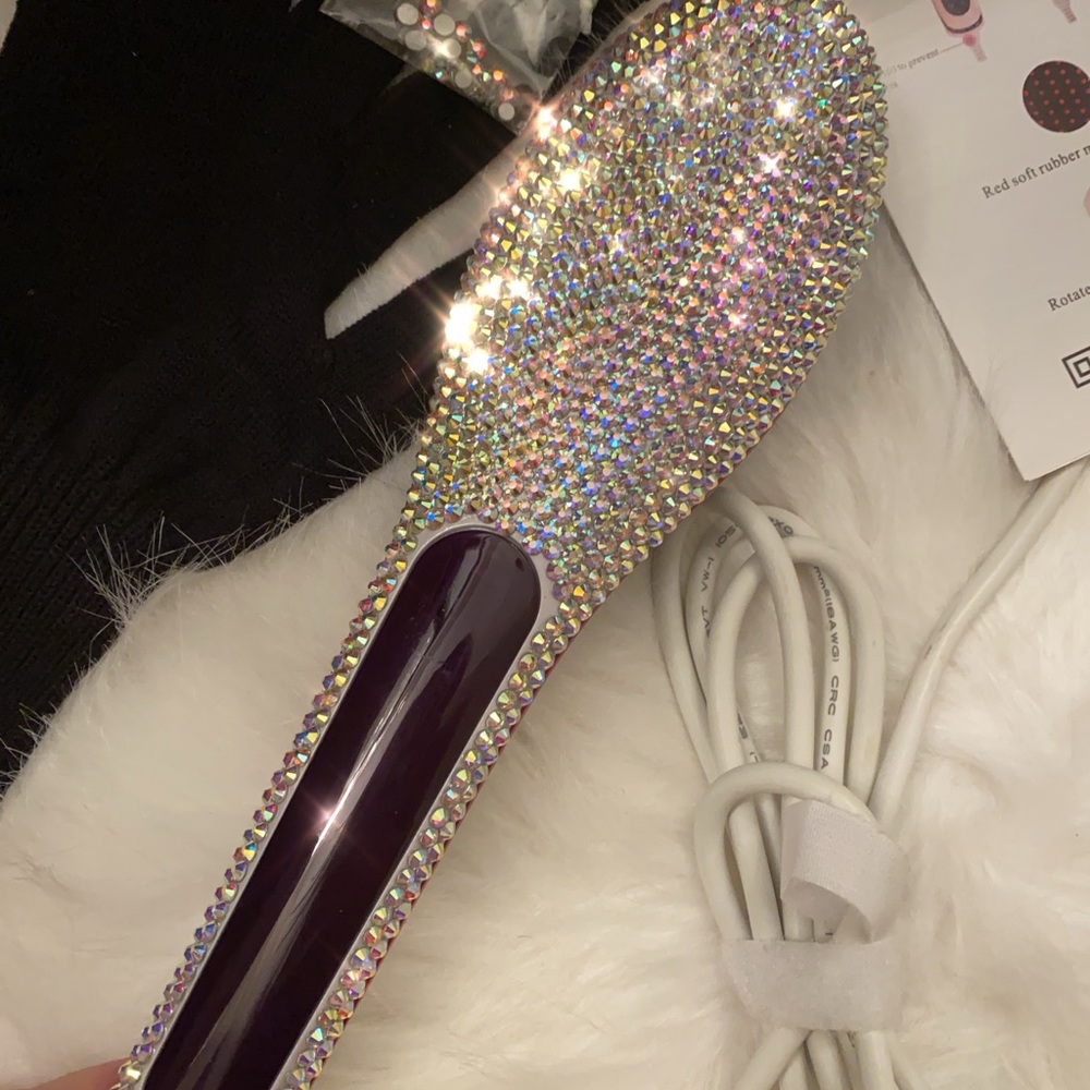 Ultra Bling Hair Straightening Heated Brush